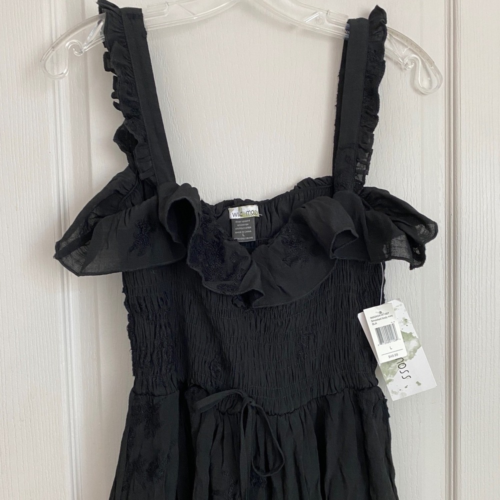 Wild Moss Womens Smocked Body‎ Mini Dress Black Floral Embroidered Ruffle L NWT - Picture 3 of 10